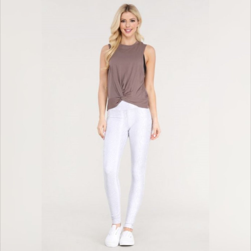 Pale Snake Print Highwaist Leggings - Picture 5 of 6